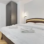 Retro Luxury 1br Bratislava